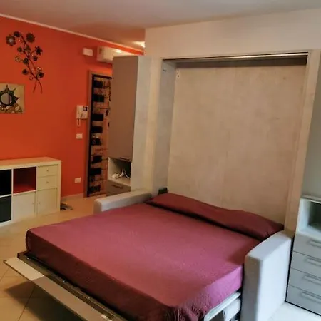 700 Mt Dal Mare, Monolocale Con Box Privato Rimini