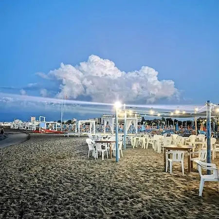דירה 700 Mt Dal Mare, Monolocale Con Box Privato *
